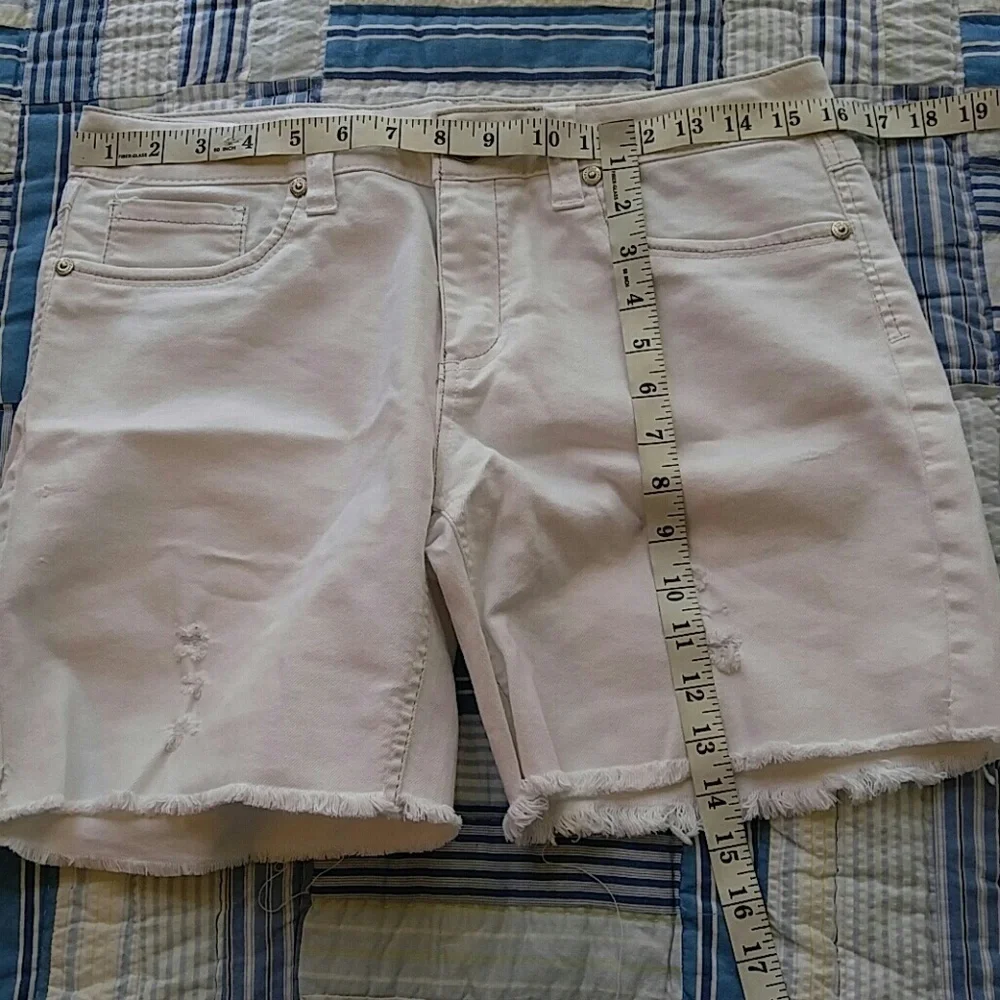 Seven7 White Denim Shorts 6